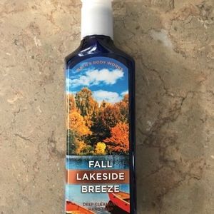 Bath and Body Works Soap Fall lakeside breeze NWT
